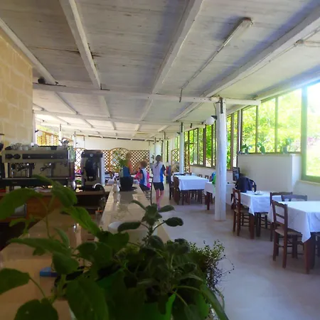 Missipezza A Frassanito Lägenhetshotell 3*