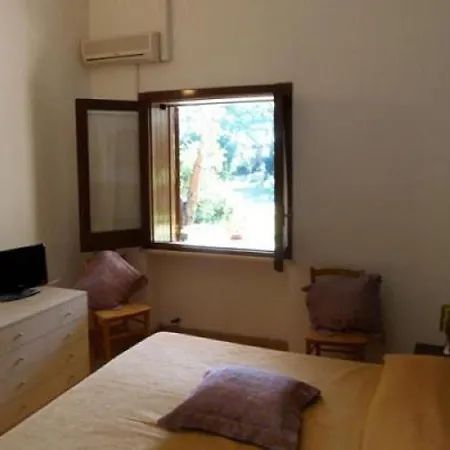 Missipezza A Frassanito Lägenhetshotell